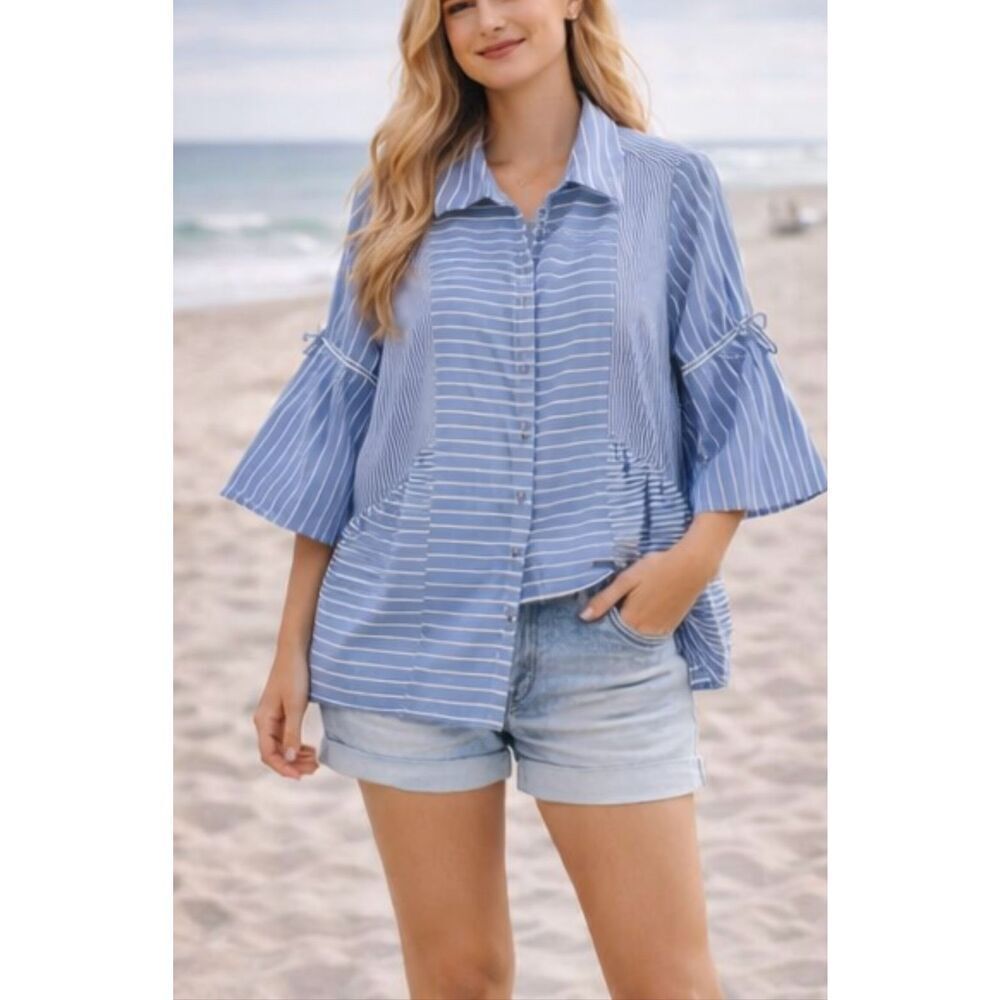 Style & co blue striped button front top size small